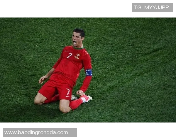 28号球衣的足球明星们及其辉煌成就一览 28号球衣的足球明星们及其辉煌成就一览